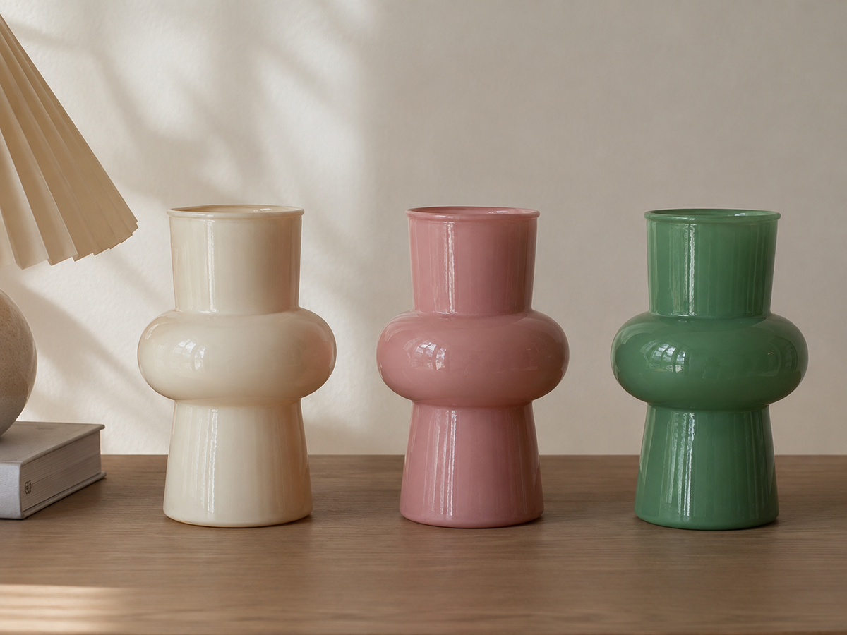 Minimalist Bulbed Ceramic Flower Vase