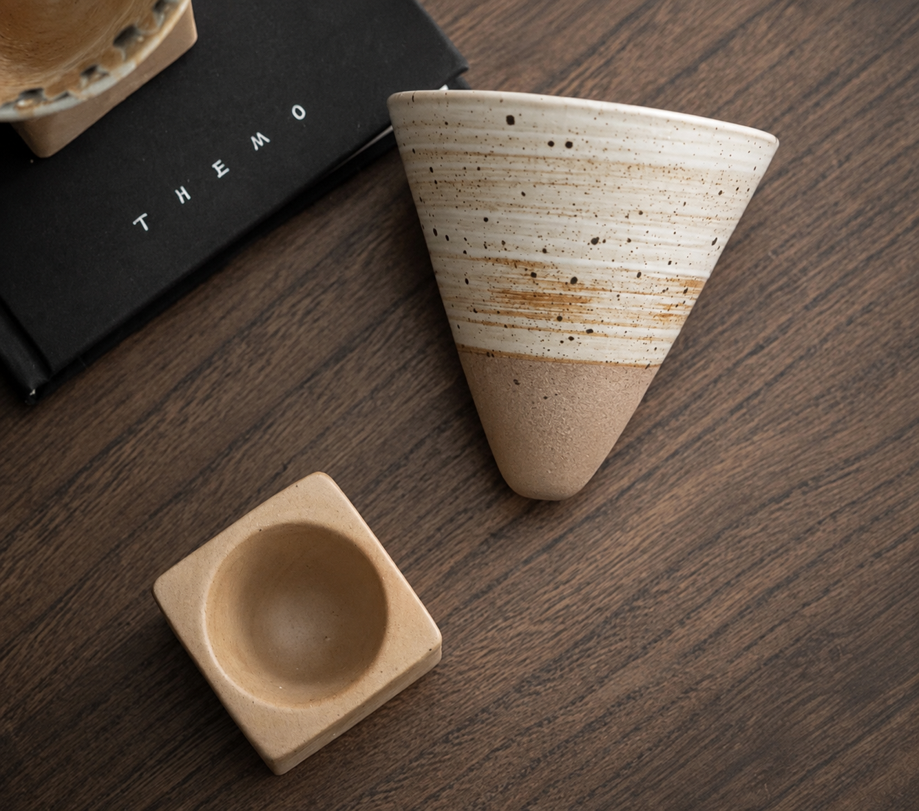Modern Ceramic Incense Holder with Detachable Base