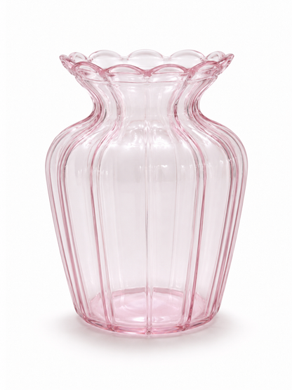 Scalloped Ribbed Glass Vas